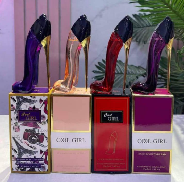 cool-girl-pecks-perfume